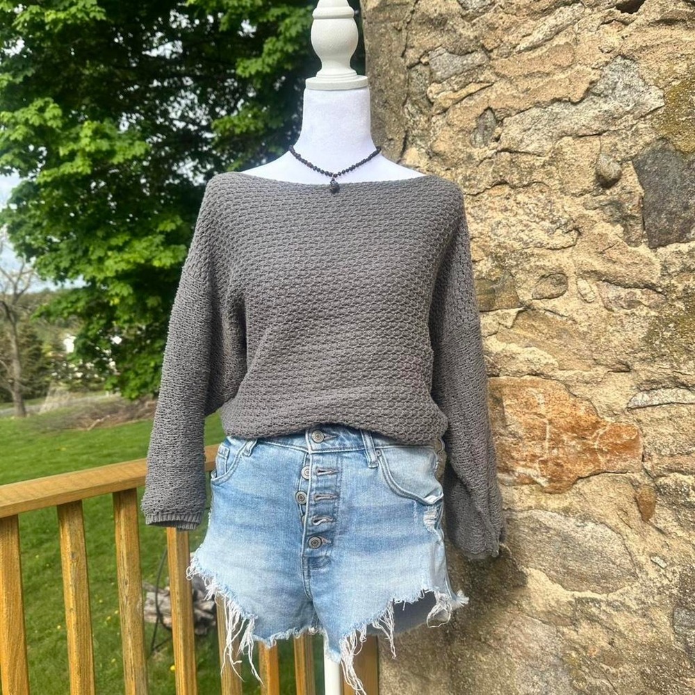 Soft Calvin Klein Jeans gray knit